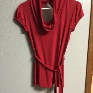 Woman's IZ Byer Keyhole Top